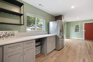 502 Monroe Ave, Ingleside, IL 60041 - Photo 7