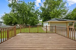 502 Monroe Ave, Ingleside, IL 60041 - Photo 23