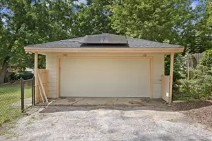 502 Monroe Ave, Ingleside, IL 60041 - Photo 25