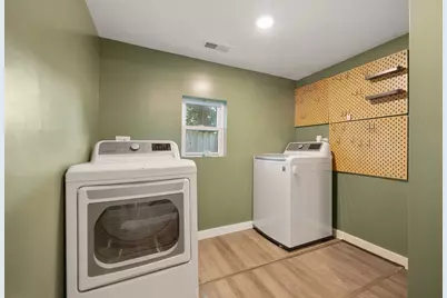 502 Monroe Avenue, Ingleside, IL 60041 - Photo 19