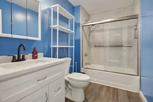 502 Monroe Ave, Ingleside, IL 60041 - Photo 17