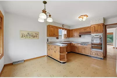 4847 N Sayre Avenue, Chicago, IL 60656 - Photo 11