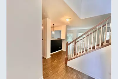 2407 Stoughton Circle #2407, Aurora, IL 60502 - Photo 3