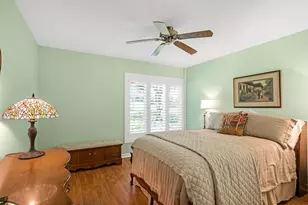 2 Oak Brook Club Dr, Oak Brook, IL 60523 - Photo 11