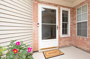 112 Golfview Dr, Glendale Heights, IL 60139 - Photo 5