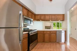 112 Golfview Dr, Glendale Heights, IL 60139 - Photo 11