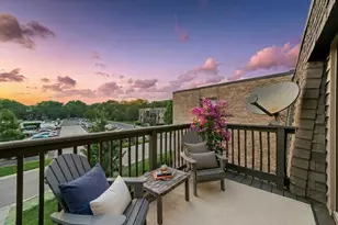 1424 Stonebridge Cir, Wheaton, IL 60189 - Photo 15