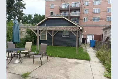 3253 N Oconto Avenue, Chicago, IL 60634 - Photo 19