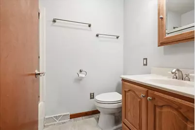 404 Clayton Drive, Watseka, IL 60970 - Photo 23