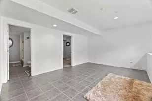 1225 Mallard Ln, Hoffman Estates, IL 60192 - Photo 27
