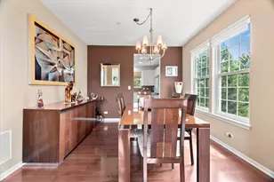 1225 Mallard Ln, Hoffman Estates, IL 60192 - Photo 5