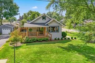 701 Monroe Ave, Saint Charles, IL 60174 - Photo 1