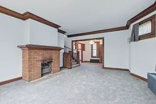 10130 S Lowe Ave, Chicago, IL 60628 - Photo 7
