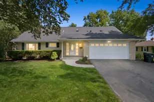 817 Illinois Ave, Batavia, IL 60510 - Photo 21