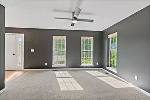 213 SW Griffin Pl, Poplar Grove, IL 61065 - Photo 5