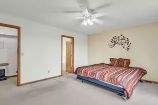 13033 Springhill Dr, Winnebago, IL 61088 - Photo 13
