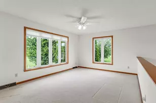 13033 Springhill Dr, Winnebago, IL 61088 - Photo 19