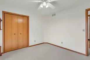 13033 Springhill Dr, Winnebago, IL 61088 - Photo 27