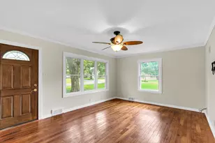 605 S Draper Ave, Champaign, IL 61821 - Photo 7