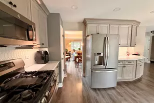 300 Savoy Dr, Shorewood, IL 60404 - Photo 17