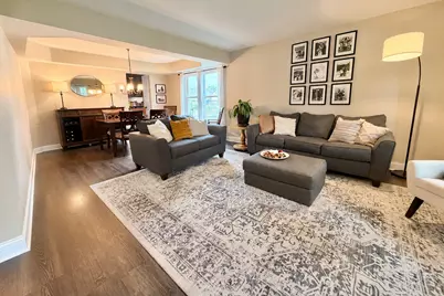 300 Savoy Drive, Shorewood, IL 60404 - Photo 9