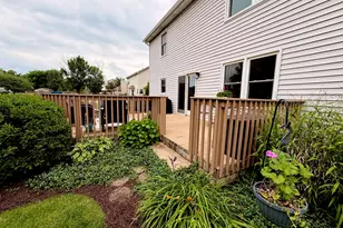 300 Savoy Dr, Shorewood, IL 60404 - Photo 7