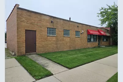 8107 Ridgeway Avenue N, Skokie, IL 60076 - Photo 1