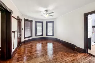 625 W Ringold St, Freeport, IL 61032 - Photo 9