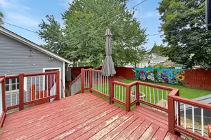 625 W Ringold St, Freeport, IL 61032 - Photo 25