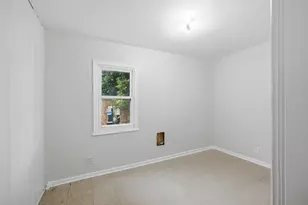 5233 W Potomac Ave, Chicago, IL 60651 - Photo 11