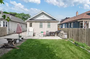 1329 S 12th Ave, Maywood, IL 60153 - Photo 15