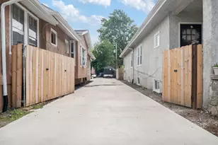 1329 S 12th Ave, Maywood, IL 60153 - Photo 13