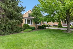 6317 Kirschoff St, Rosemont, IL 60018 - Photo 15