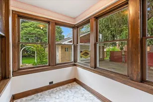 6317 Kirschoff St, Rosemont, IL 60018 - Photo 9