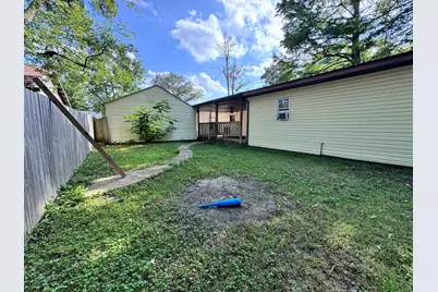 203 W Poplar Street, Odin, IL 62870 - Photo 47