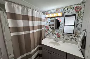 203 W Poplar St, Odin, IL 62870 - Photo 29