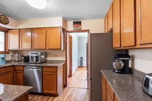 4611 Orchard Ln, Crystal Lake, IL 60014 - Photo 7