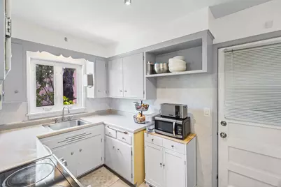 2254 Sherman Avenue #2, Evanston, IL 60201 - Photo 9