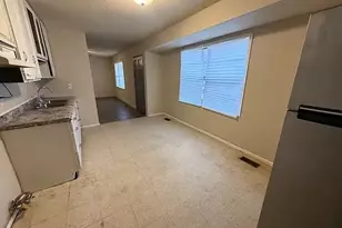 1016 Camaro Dr, Danville, IL 61832 - Photo 3