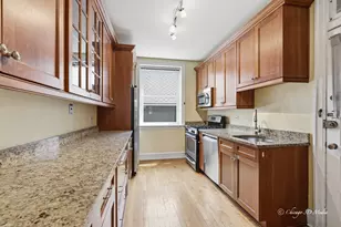 906 Greenwood St, Evanston, IL 60201 - Photo 13