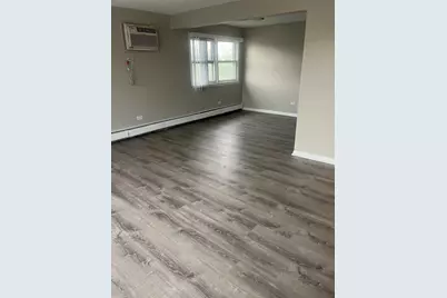 8112 W Marion Street #3w, Justice, IL 60458 - Photo 3