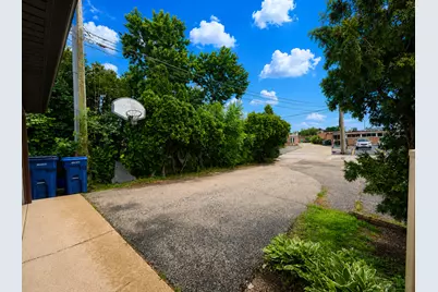615 E Golf Road #2, Des Plaines, IL 60016 - Photo 15