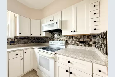 615 E Golf Road #2, Des Plaines, IL 60016 - Photo 9