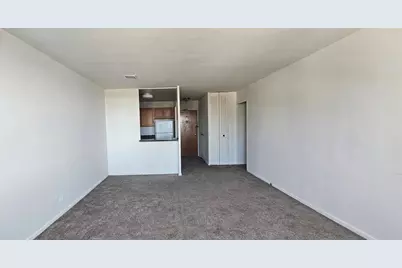 555 W Cornelia Avenue #2009, Chicago, IL 60657 - Photo 3