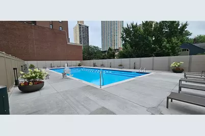 555 W Cornelia Avenue #2009, Chicago, IL 60657 - Photo 11
