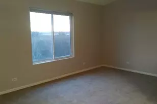 1872 Candlelight Cir, Montgomery, IL 60538 - Photo 13