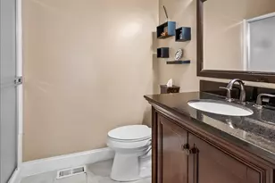 2366 Coral Cove, Elgin, IL 60123 - Photo 11