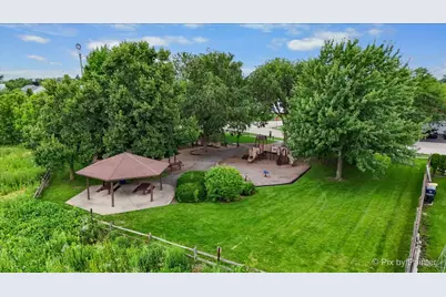 2366 Coral Cove, Elgin, IL 60123 - Photo 25