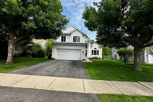1496 Cheriton Cir, Grayslake, IL 60030 - Photo 3
