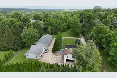 910 Stony Point Road, Dixon, IL 61021 - Photo 41